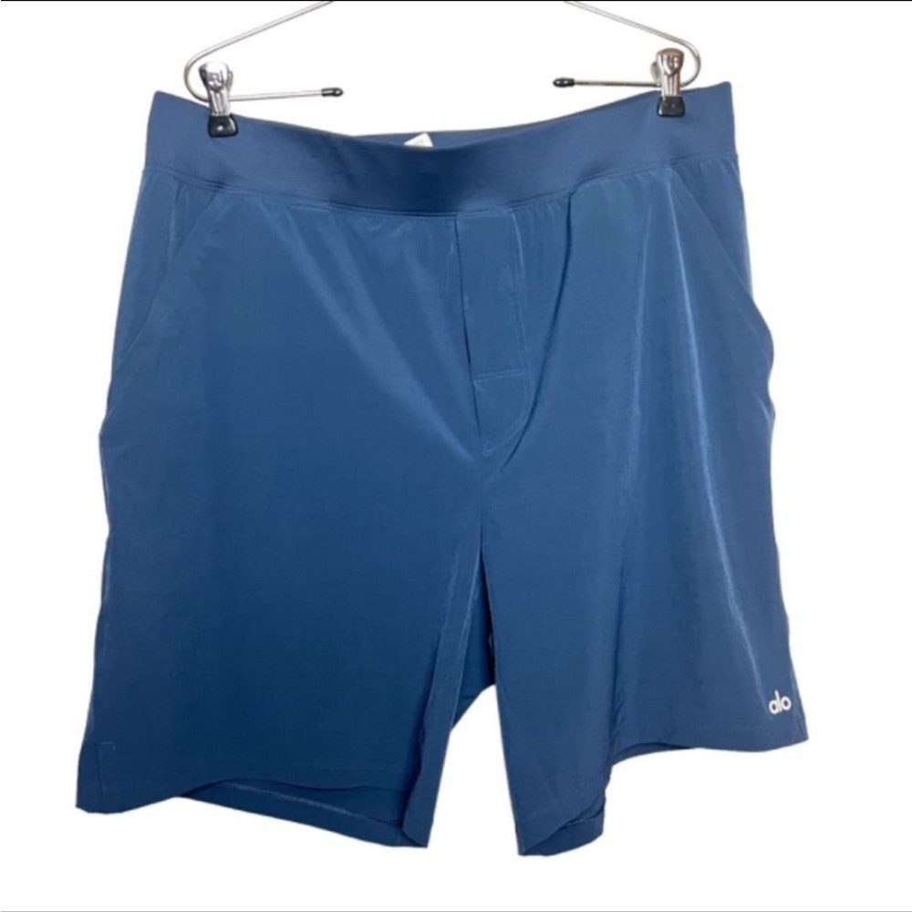 Alo Repetition Short